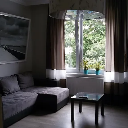 I Retro Apartment *
